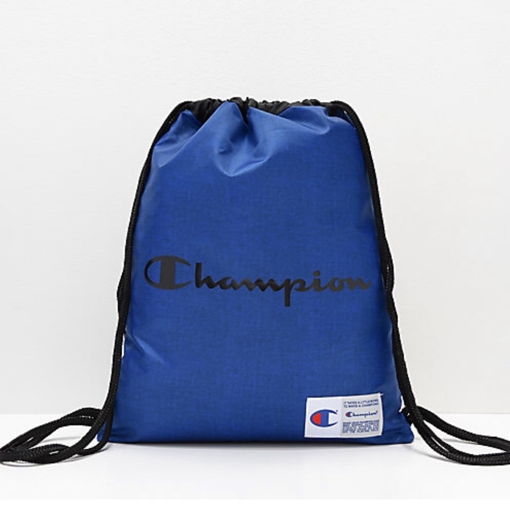 BNWT🔥 REVERSIBLE CHAMPION LOGO SACK BACKPACK